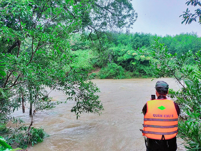 Mưa lũ làm 2 người chết, mất tích và ngập lụt tại nhiều địa phương ở Đắk Lắk -0