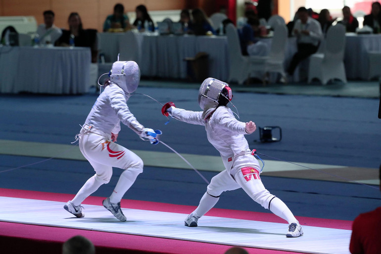 Ảnh đẹp SEA Games 31: Phần thi đồng đội của Đội tuyển Kiếm liễu nữ Việt Nam ảnh 3 Ảnh đẹp SEA Games 31: Phần thi đồng đội của Đội tuyển Kiếm liễu nữ Việt Nam -2