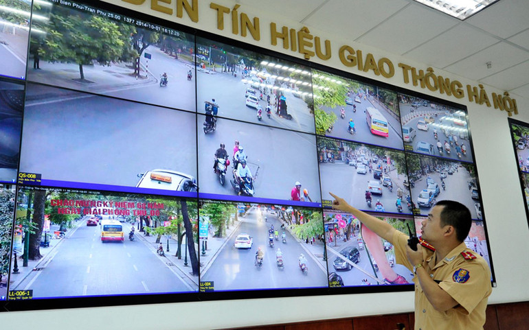 Trung tâm điều khiển giao thông thành phố Hà Nội. Tách Luật Giao thông đường bộ thành hai luật chuyên ngành là cấp thiết -0