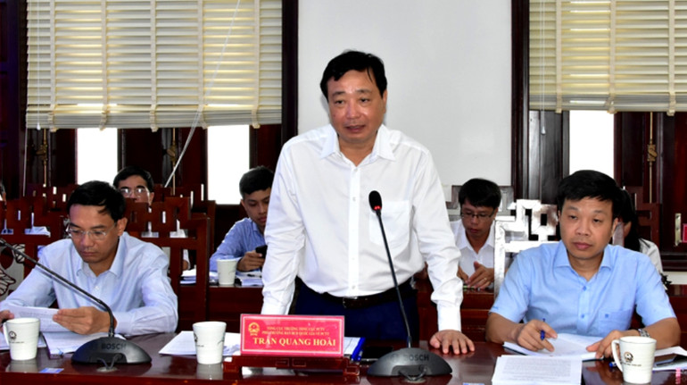 Đoàn công tác Ban Chỉ đạo quốc gia về phòng, chống thiên tai làm việc với UBND tỉnh về công tác phòng, chống thiên tai năm 2022. (Ảnh: NM) Nâng cao năng lực phòng, chống thiên tai các cấp -0