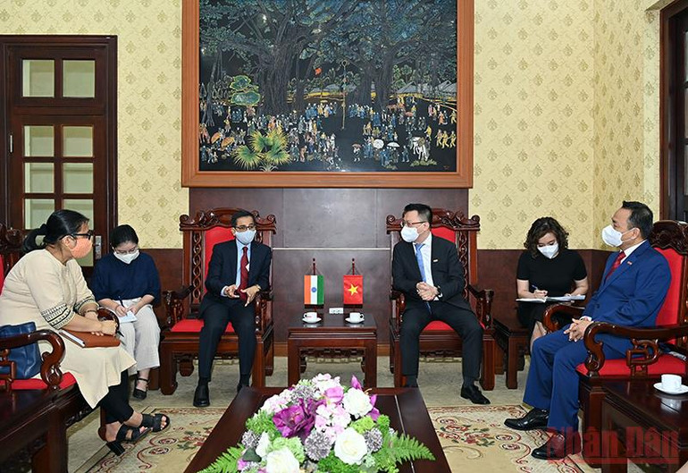 Tăng cường hợp tác báo chí Việt Nam - Ấn Độ -0