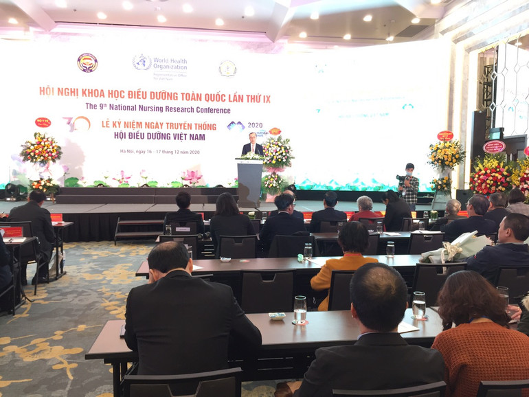 Ngành điều dưỡng Việt Nam luôn vững vàng ở tuyến đầu chống dịch Covid-19 -0