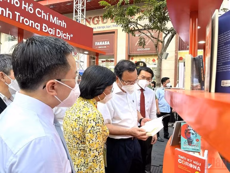 Khai mạc Lễ hội Đường sách Tết Nhâm Dần 2022 -0