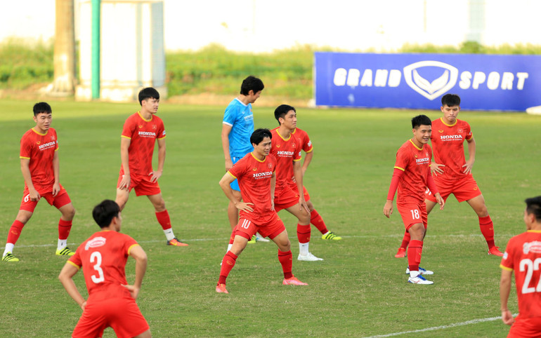 Đình Trọng hồi phục, Thanh Thịnh và Xuân Mạnh bắt nhịp nhanh với guồng quay mới -0