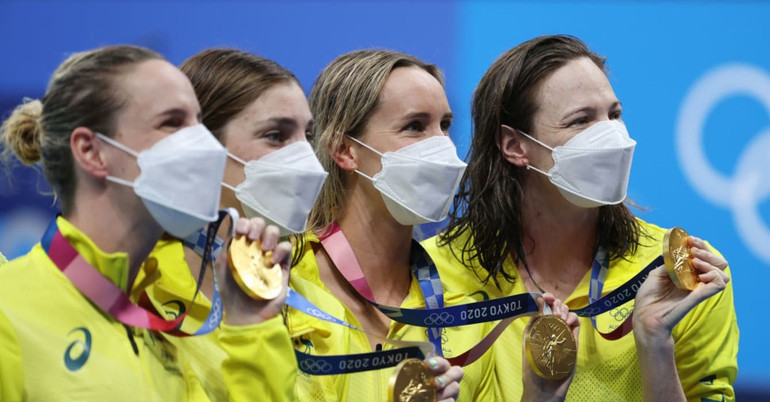 Kình ngư 18 tuổi gây bất ngờ ở đường đua xanh Olympic -0