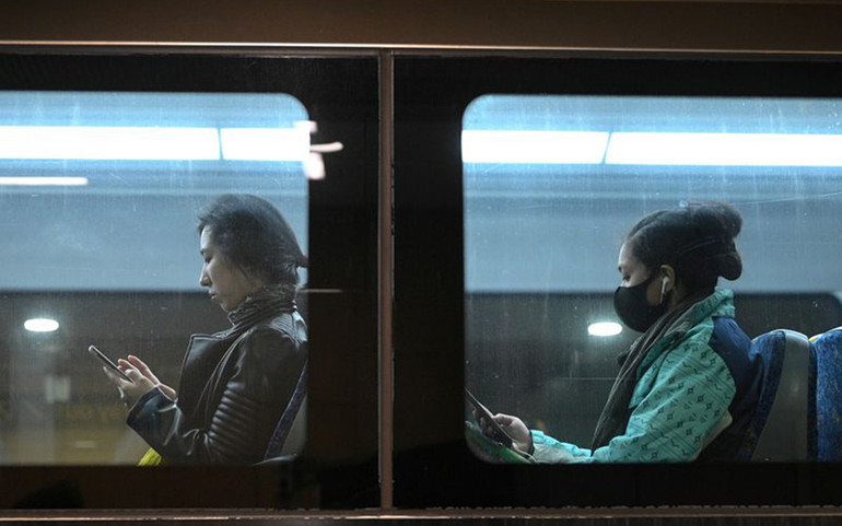 Mỹ ghi nhận gần 8 triệu ca bệnh Covid-19, châu Âu đối mặt làn sóng lây nhiễm thứ 2 -0