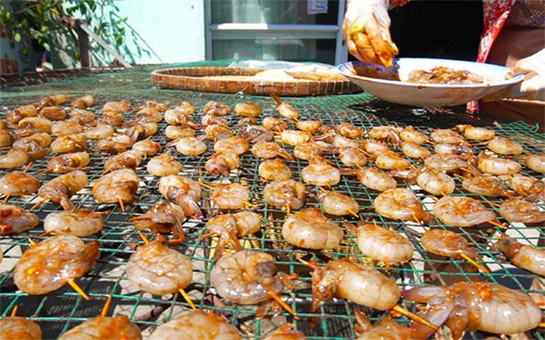 Nhớ mùi cá khô dân dã -0