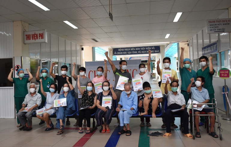 Chủ tịch UBND TP Đà Nẵng gửi thư tri ân đội ngũ y bác sĩ “chi viện”, “chia lửa” nơi tuyến đầu chống dịch -0