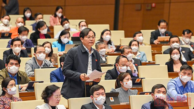 Bộ trưởng Nguyễn Thanh Long trình bày giải pháp chống “chảy máu nhân lực” ngành y tế -0