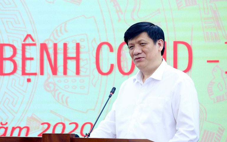 Tiếp nhận 500 máy thở MV20 trị giá 120 tỷ đồng từ Đại học Văn Lang và Tập đoàn Vạn Thịnh Phát -0