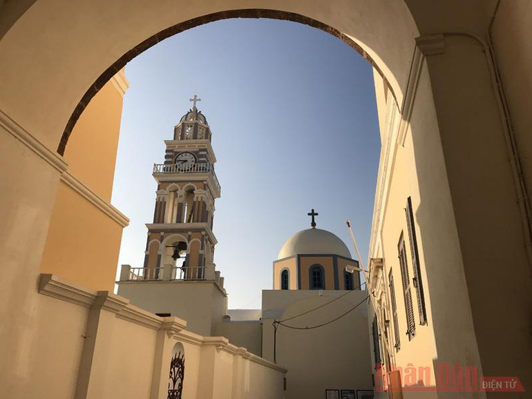 Kỳ 8: Santorini - Lạc lối ở thiên đường -0