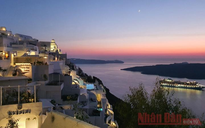 Kỳ 8: Santorini - Lạc lối ở thiên đường -0