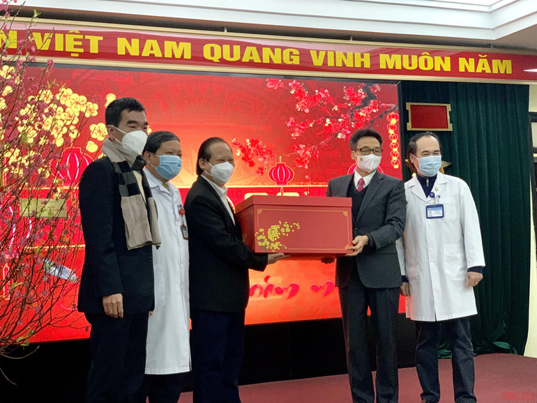 Phó Thủ tướng Vũ Đức Đam: Chống dịch hết mình không vì lời cảm ơn hay vinh danh -0