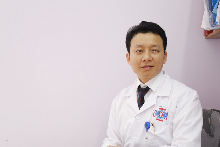 TS, BS Ngô Xuân Quý, Trưởng khoa Ngoại đầu cổ Bệnh viện K. Ung thư tuyến giáp gia tăng, bác sĩ đưa ra cảnh báo -0