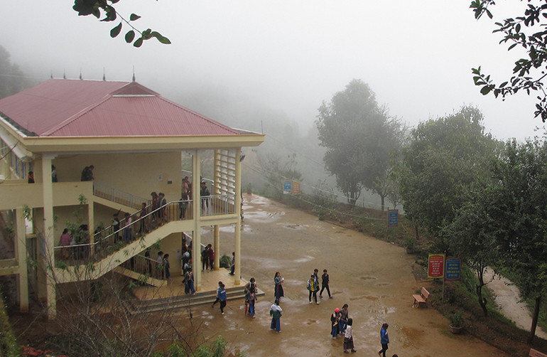 Gian nan ‘gieo chữ” ở vùng cao -0