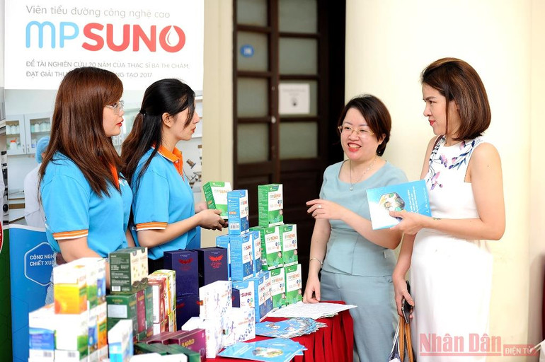 Tọa đàm khoa học “Truyền thông và chuyển giao công nghệ trong bối cảnh cách mạng công nghiệp 4.0” -0