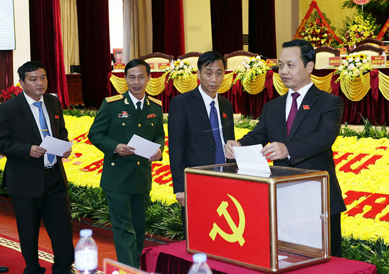 Đại hội Đại biểu tỉnh Lai Châu bầu Ban Chấp hành Đảng bộ khóa 14, nhiệm kỳ 2020 - 2025. Đồng chí Giàng Páo Mỷ tái đắc cử Bí thư Tỉnh ủy Lai Châu -0