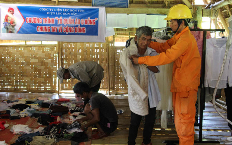 Ấm áp “Tủ quần áo 0 đồng” -0