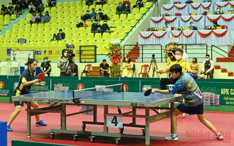 Mai Ngọc vô địch đơn nữ ở tuổi 17 -0