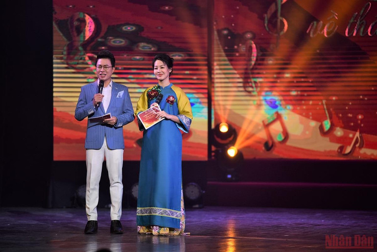 “Sáng tác ca khúc về thầy cô và mái trường” đưa công chúng về với ký ức tuổi học trò -0