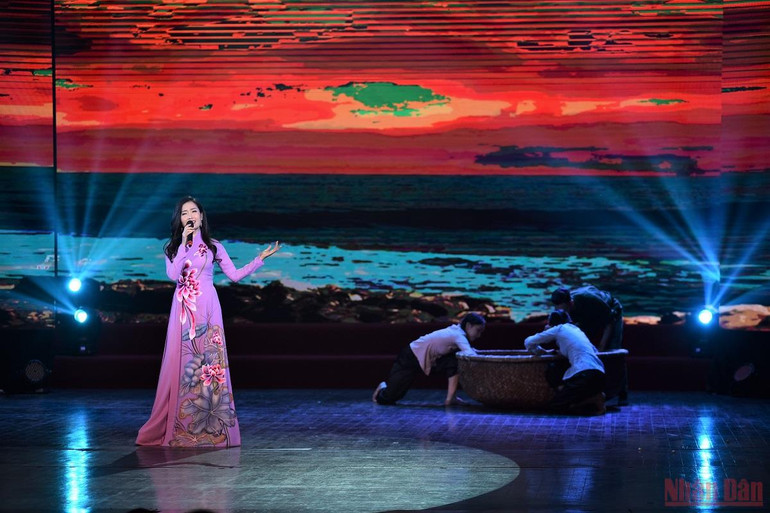 “Sáng tác ca khúc về thầy cô và mái trường” đưa công chúng về với ký ức tuổi học trò -0