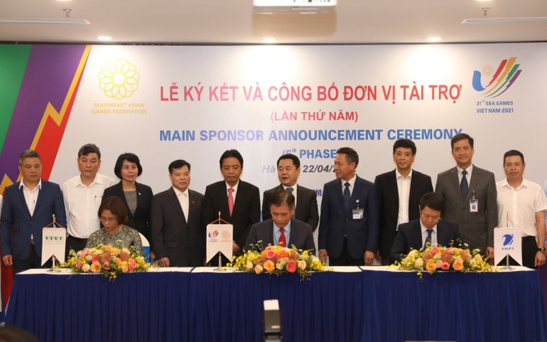 Đại diện Ban Tổ chức SEA Games 31 và lãnh đạo Tập đoàn VNPT cùng ký kết thỏa thuận tài trợ. VNPT trở thành nhà tài trợ kim cương cho SEA Games 31 -0