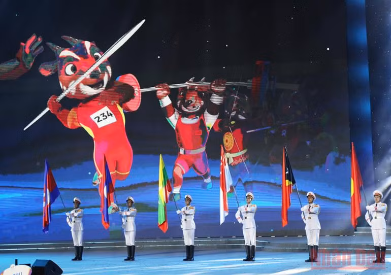 Lễ bế mạc SEA Games 31: Hội tụ để tỏa sáng -0