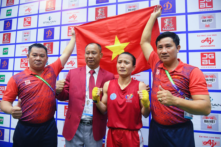 Kick boxing giành thêm năm huy chương vàng giúp Việt Nam dẫn đầu bảng tổng sắp SEA Games 31 -0