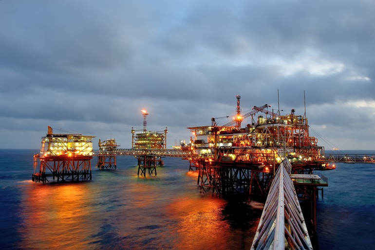 Chiều trên mỏ Bạch Hổ. (Ảnh : Đức Hậu) Vietsovpetro - hành trình 40 năm “tìm lửa” -0