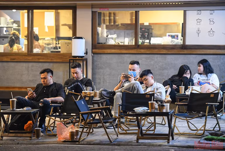 Hà Nội chính thức bỏ quy định quán ăn được mở cửa đến 21 giờ -0