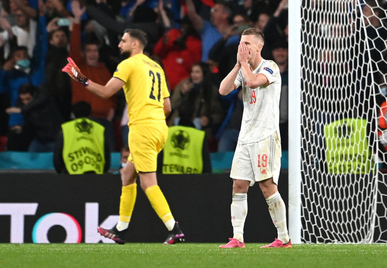 Cận cảnh cuộc đấu kinh điển Italia - Tây Ban Nha ở bán kết EURO 2020 -0