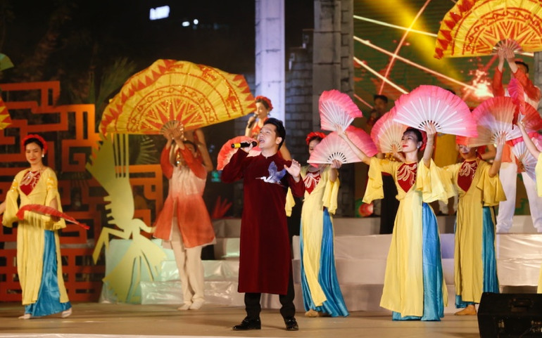Một số hình ảnh nghệ thuật tại Chương trình. NT1-1649519442847.jpg