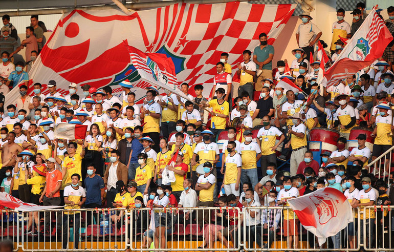 Có một Công Phượng biến ảo đến lạ thường -0