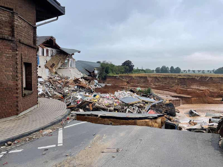 Số người chết do lũ lụt tại châu Âu vượt 125 người, hàng trăm người mất tích -1