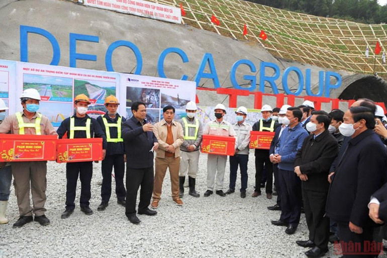 Bảo đảm tiến độ, chất lượng thi công đường cao tốc Bắc-Nam -0