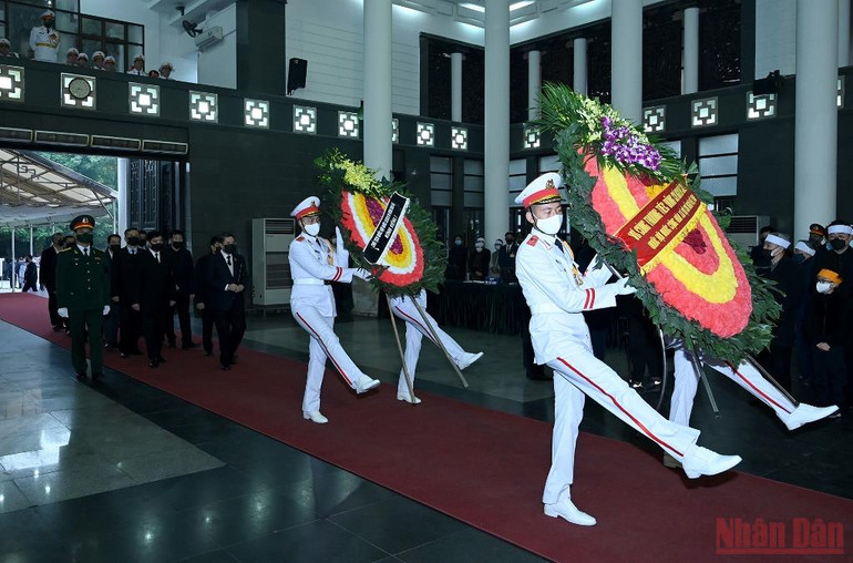 Cử hành trọng thể lễ tang đồng chí Nguyễn Côn ảnh 7 Cử hành trọng thể lễ tang đồng chí Nguyễn Côn -0