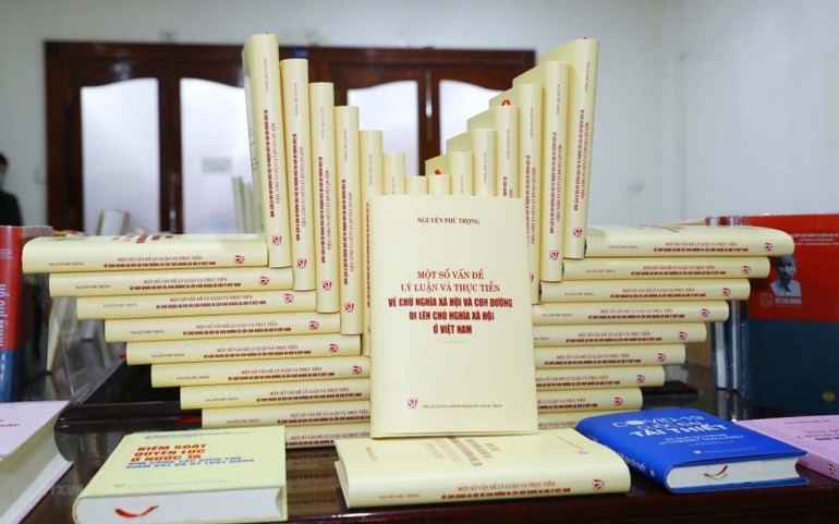 Hình ảnh lễ ra mắt cuốn sách của Tổng Bí thư Nguyễn Phú Trọng -0