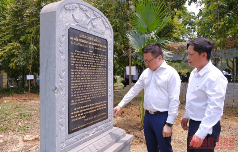 Đồng chí Lê Quốc Minh thăm Di tích lịch sử quốc gia lớp đào tạo cán bộ báo chí mang tên Huỳnh Thúc Kháng. Đoàn đại biểu Hội Nhà báo Việt Nam hành hương về nguồn -0