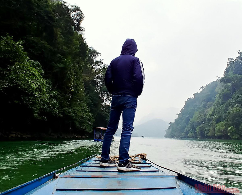 Hồ Ba Bể - viên ngọc bích miền thượng du -0