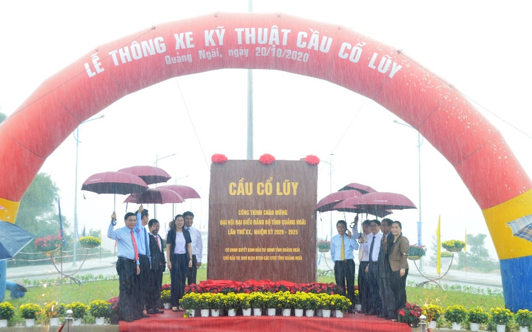 Thông xe kỹ thuật cầu Cổ Lũy ở Quảng Ngãi -0