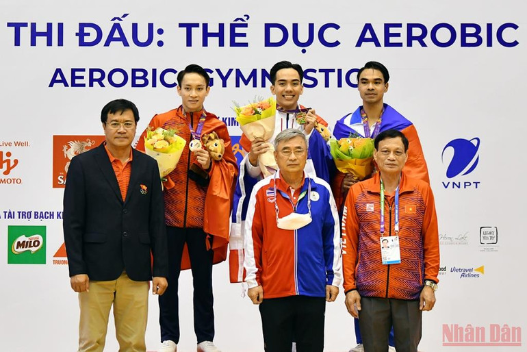 Những khảnh khắc "Vàng" của Đội tuyển aerobic Việt Nam ảnh 10 Đội tuyển aerobic Việt Nam hướng tới kỳ SEA Games thành công -0