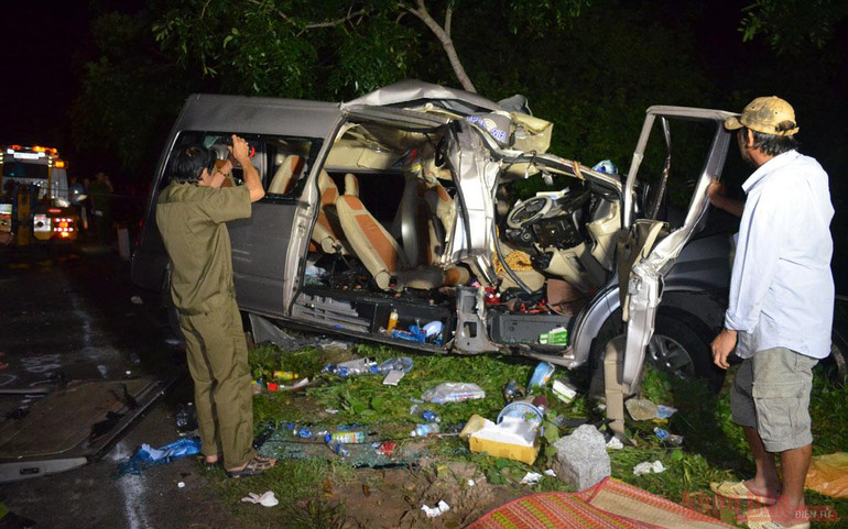 [Cập nhật] Tai nạn giao thông thảm khốc tại Bình Thuận, tám người tử vong -0