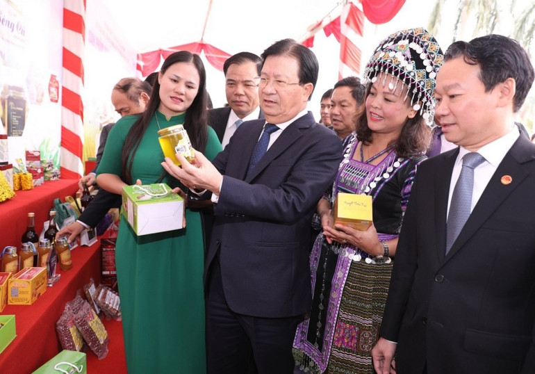 Xây dựng nông thôn mới vùng đặc biệt khó khăn -0