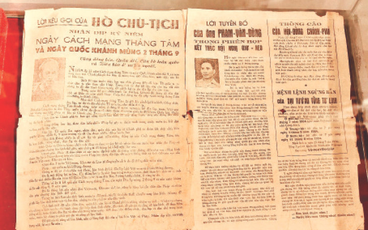 Những kỷ vật đặc biệt gắn liền với mùa thu lịch sử -1