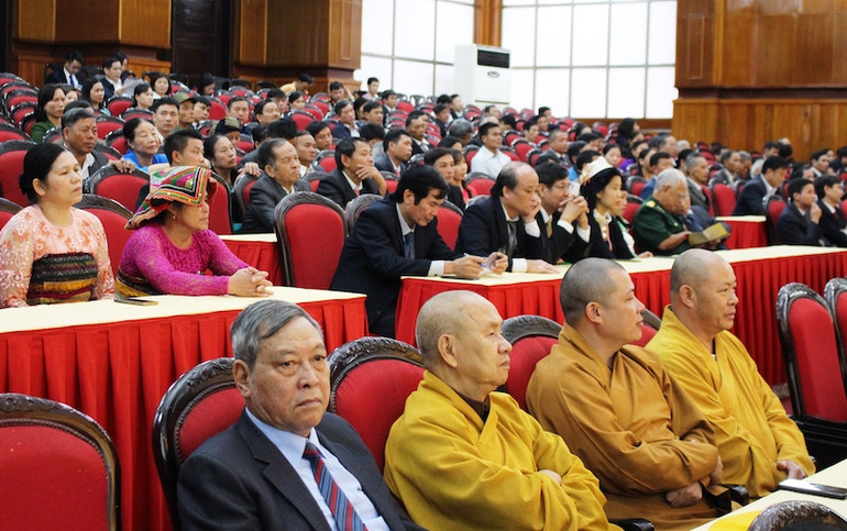 Ủy ban MTTQ tỉnh Thanh Hóa đón Huân chương Độc lập hạng Nhất -0