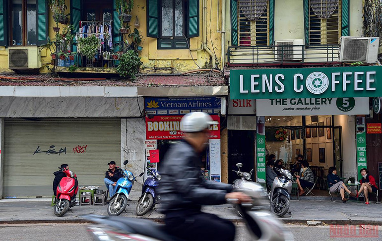 Bất cập quy định phân chia “vùng cam-vùng vàng” các quán ăn uống ở Hà Nội -0