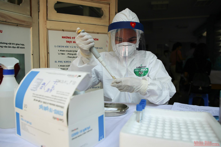9_Ha_Noi_test_Covid_19_Da_Nang-1596112848558.jpg