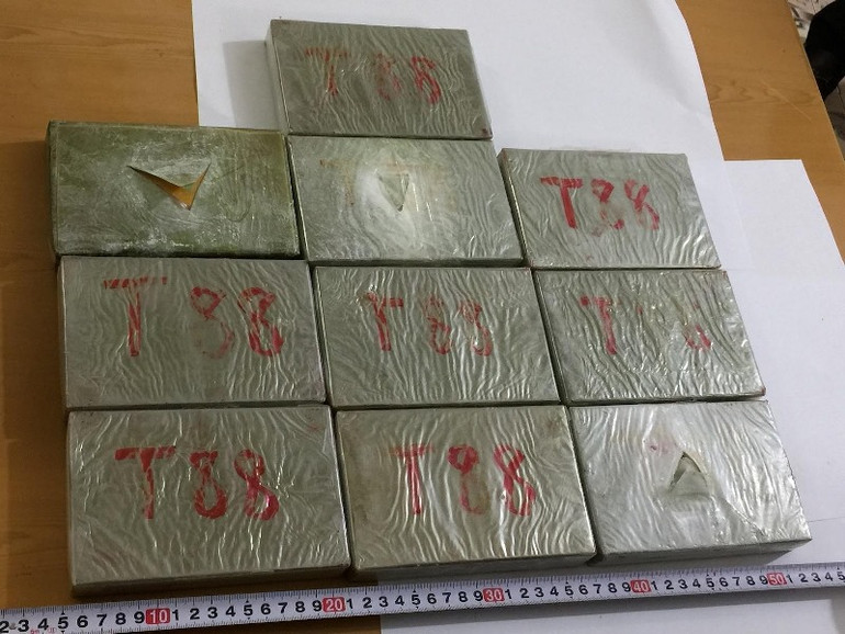 “Đánh” án ma túy ở vùng biên -0