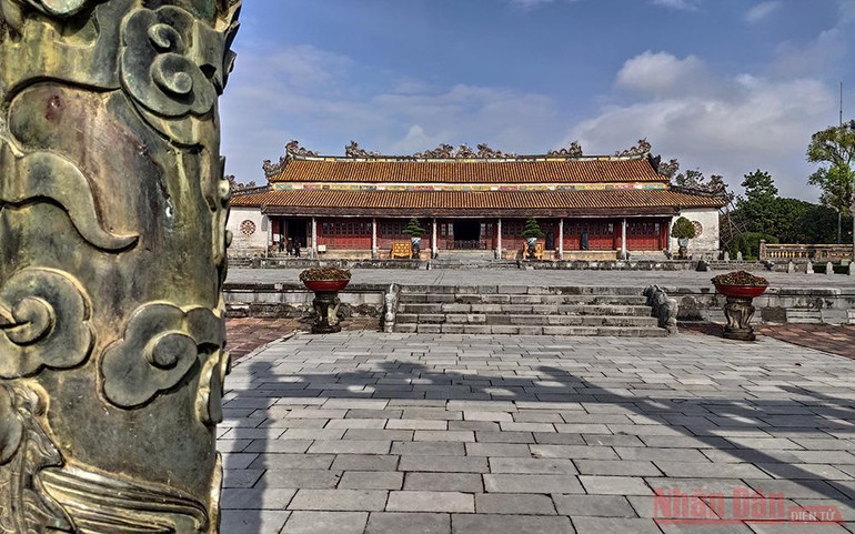 Bảo quản và phục chế nguyên vẹn tối đa Điện Thái Hòa ảnh 2 Bộ Văn hóa, Thể thao và Du lịch: Bảo quản và phục chế nguyên vẹn tối đa Điện Thái Hòa -0