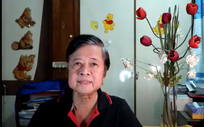 Nhạc sĩ Nguyễn Văn Hiên. (Ảnh cắt từ clip) Lấy âm nhạc làm vũ khí chống dịch -0